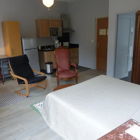 Des Thermes ブルボン・ラルシャンボー