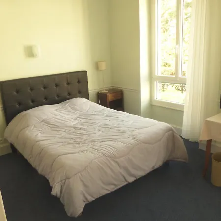 Des Thermes ブルボン・ラルシャンボー