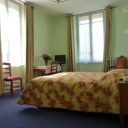 Des Thermes ホテル 2*