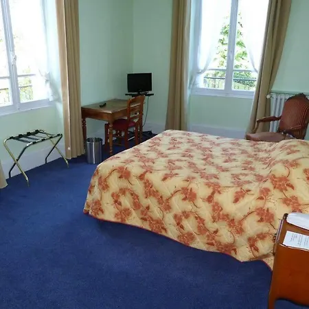 ホテル Des Thermes ブルボン・ラルシャンボー