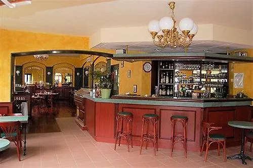 Otel Des Thermes Bourbon-lʼArchambault